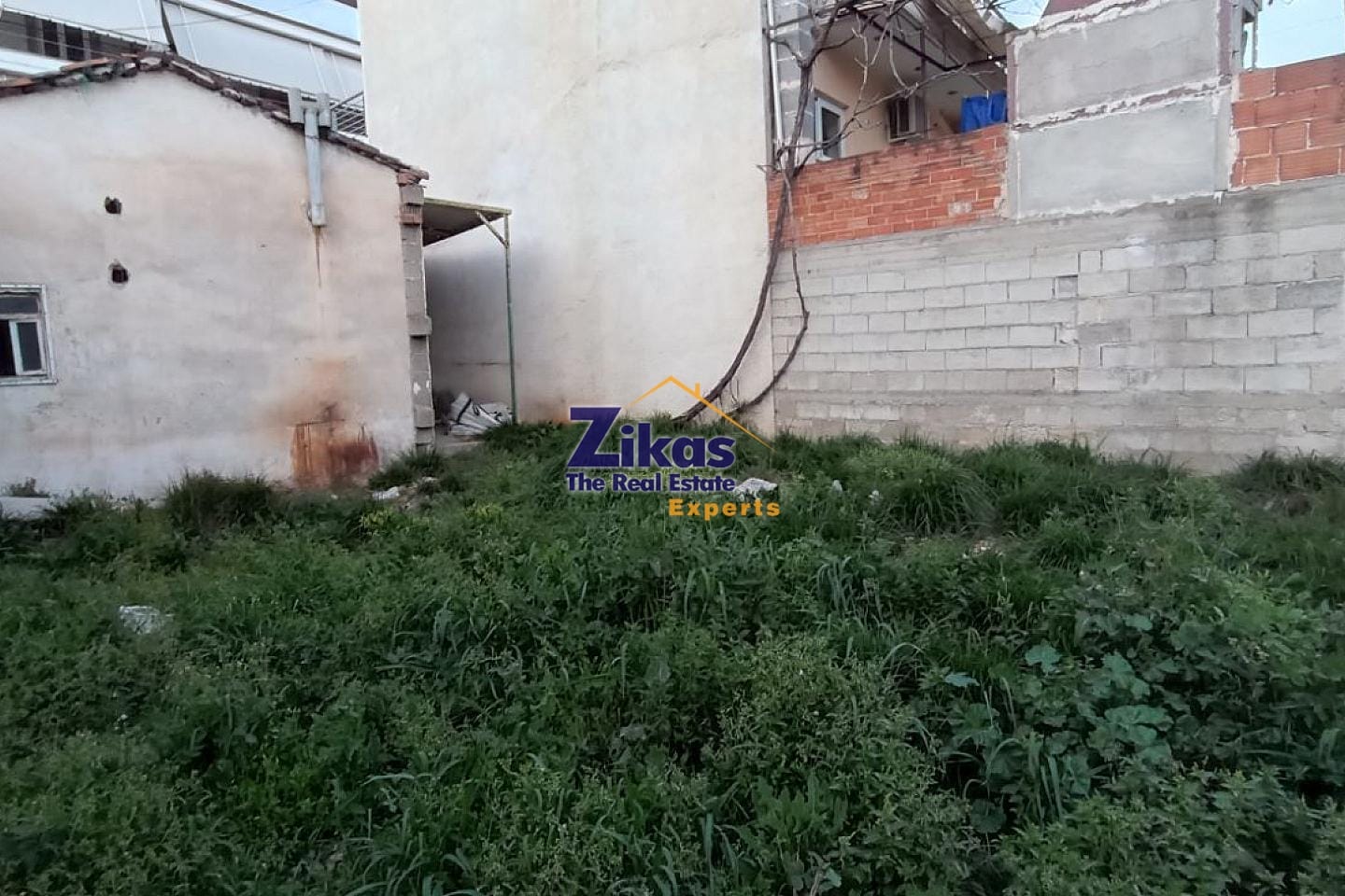 property-img