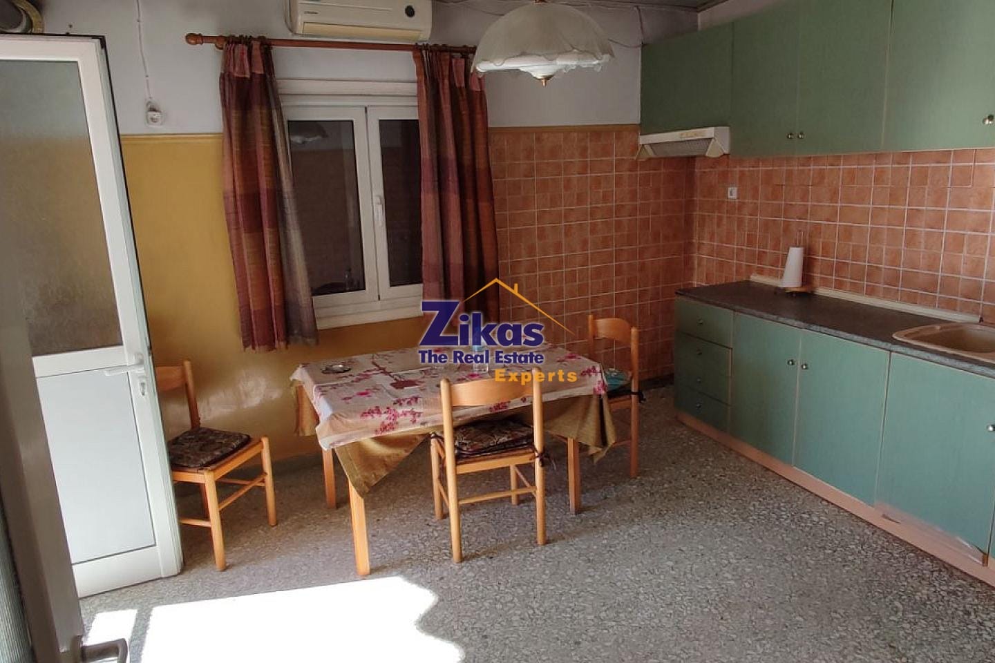 property-img
